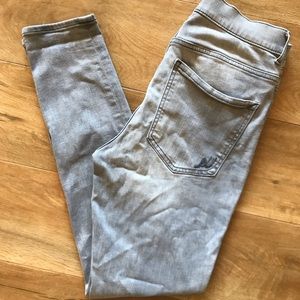 EXPRESS HIGH RISE SKINNY JEANS SIZE 10
